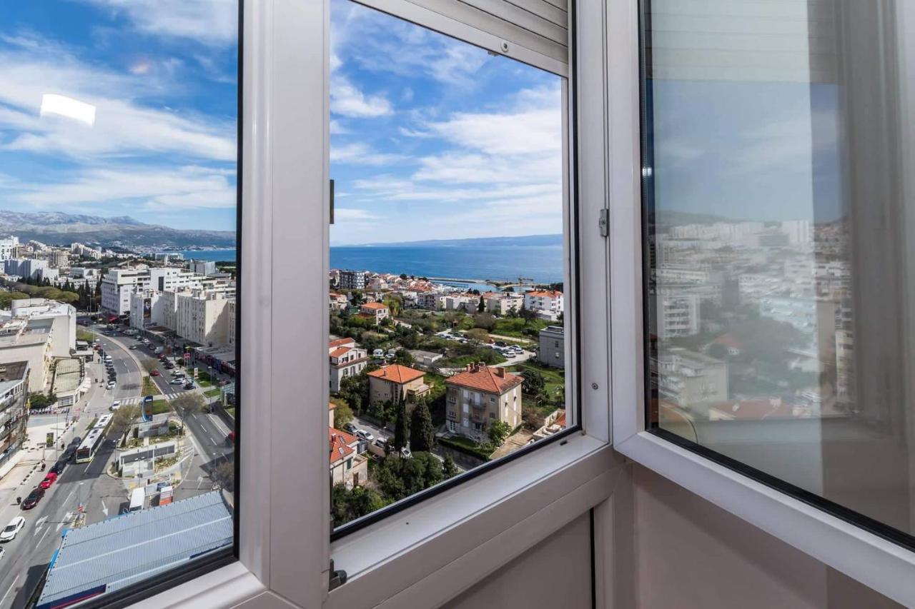 Penthouse Horizont Apartment Split Bagian luar foto