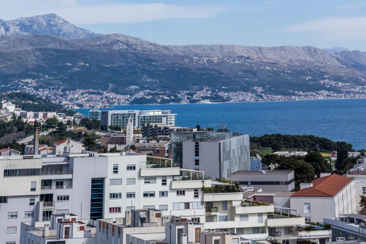 Penthouse Horizont Apartment Split Bagian luar foto